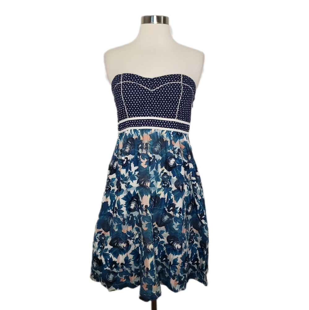 Urban Outfitters Kimchi Blue Size 6 Mixed Media Floral Dot Strapless Dress